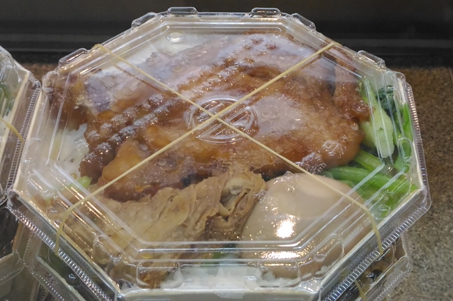 懐かしの排骨（パイコー）野菜ご飯弁当,台湾鉄道弁当